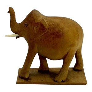 Statua statuina elefante in legno intagliato a mano decorazione animale vintage piccola - Foto 1 di 7