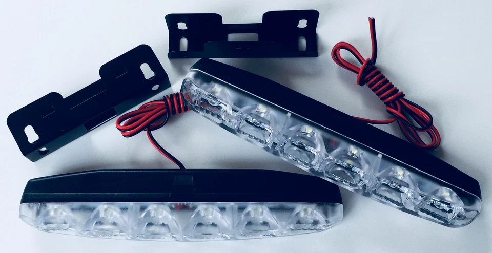 2 luci diurne a LED FLAT 6SMD + modulo per VW Passat CC Polo 6N 9N 6R Sharan 7N - Immagine 1 di 1