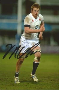 ENGLAND & HARLEQUINS RUGBY UNION: JAMES CHISHOLM SIGNIERT 6x4 AKTIONSFOTO + COA - Bild 1 von 1