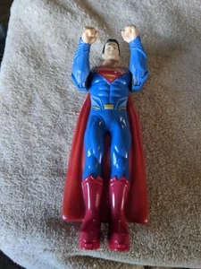 SUPERMAN MOVEABLE ACTION FIGURE TOY UNKNOWN MFG. LOOSE 8 INCH FREE USA SHIPPING - Picture 1 of 5