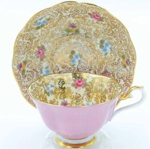 ✪ Royal Albert Pink Princess Teacup Cup and Saucer - Picture 1 of 5