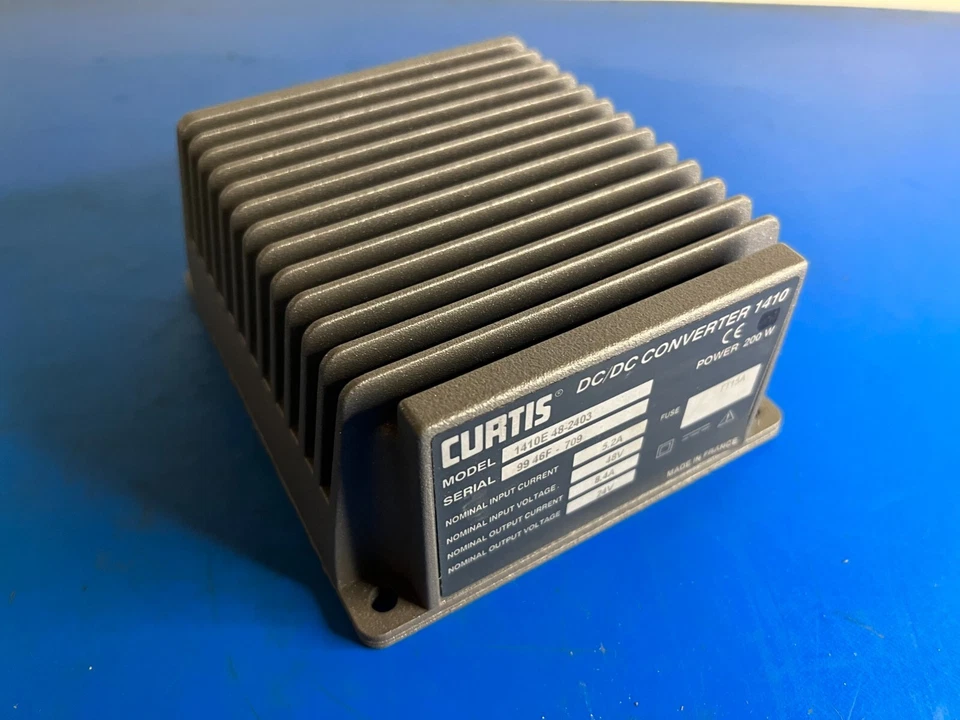 CURTIS 1410E 48-2403 DC/DC CONVERTER, 200W 5.2A, TT15A FUSE - Image 1 of 4