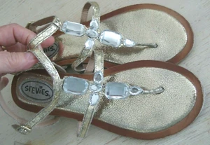 Girls Sz 4 Metallic Rhinestone Bling STRAPPY SANDALS Stevies SHOES Ankle Buckle - Picture 1 of 8