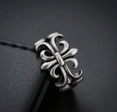 Anillo Fleur-De-Lis Cromo Corazones Como Talla Única Ajustable Estilo Punk Foto 1 de 4