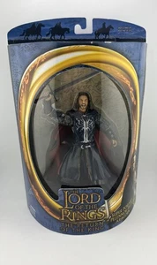 TOY BIZ Herr der Ringe SUPER POSEABLE ARAGORN PELENNOR FIELDS 6” Figur 2003 - Bild 1 von 6