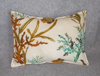 Almohada decorativa pequeña hecha a mano de coral náutico natural concha marina autocaravana dormitorio Foto 1 de 4