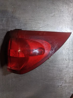 Lanterna traseira direita do passageiro para 02-03 Buick Rendezvous 3.4 - Imagem 1 de 4