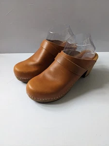 Sanita hellbraune Leder Holz Clogs EU40 UK7 Slipper Pantolette Scandi Retro 70er Vintage - Bild 1 von 11