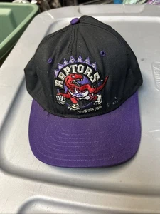 Vintage Toronto Raptors Hat Mens SnapBack Black Cap 1994 AJD 2 Toned NBA - Picture 1 of 4