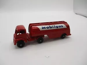 MATCHBOX MAJOR PACK M-8A-2 MOBILGAS PETROL TANKER MODIFIED V2 BPW MINTY CODE3 - Picture 1 of 14