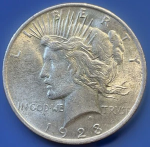 1923-P Peace Dollar. Long Die Clash Spike Eagles Right Shoulder. PD-005 - Picture 1 of 6