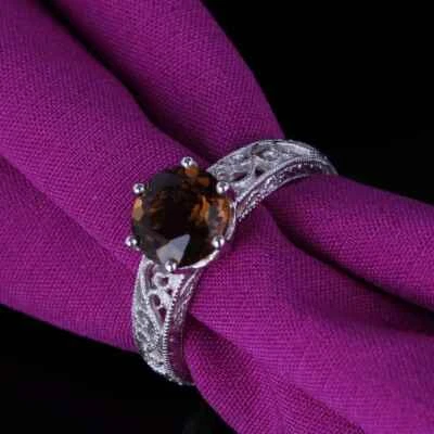 Anillo de boda de filigrana de topacio Quratz ahumado redondo de plata de ley de 7,5 mm Foto 1 de 4