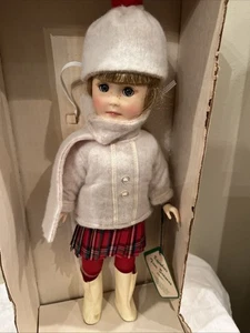 Muñeca Effanbee “Invierno” Colección Cuatro Estaciones Vintage 15” En Caja - Imagen 1 de 4