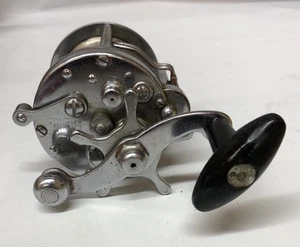 Pflueger Rocket No. 1365 Vintage Level Wind Bait Casting Fishing Reel Made USA - Picture 1 of 4