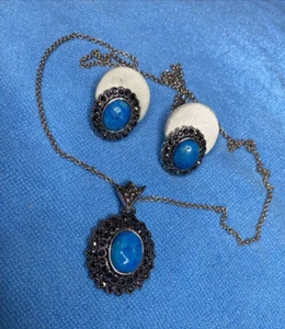 Faux Lapis & Marcasite Stones/Pendant Chain & Post Earrings/Silver Gray-Tone/VTG - Picture 1 of 10