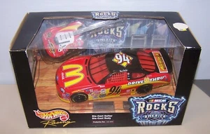 HOT WHEELS RACING NASCAR ROCKS AMERICA #94 BILL ELLIOTT McDONALD`S 1:24 NIB 1999 - Picture 1 of 4