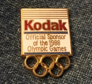 Alfiler de solapa Kodak ~ Juegos Olímpicos 1988 ~ Calgary ~ Seúl - Imagen 1 de 2
