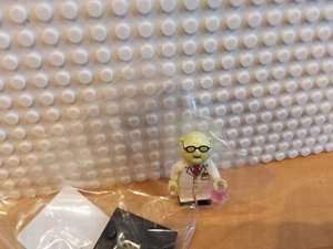 New Bunsen Honey Dew 71033 The Muppets. Two Available. - Picture 1 of 5