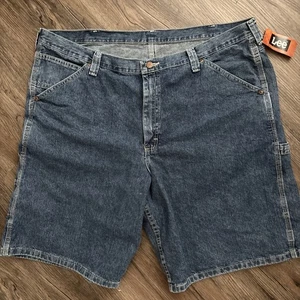 NEW LEE Carpenter Jean Shorts - Size 44 - New With Tags - Picture 1 of 7