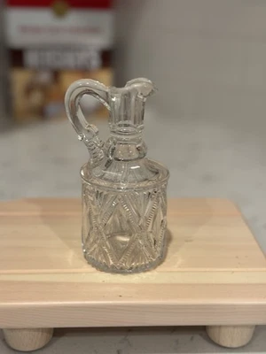 Cristal transparente EAPG Cruet en el patrón Belmont. Foto 1 de 4