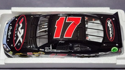 2011 Matt Kenseth #17 Wiley X Gafas Ford Fusion 1/24 Lionel NASCAR Diecast Foto 1 de 4