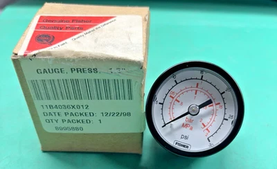 FISHER 11B4036X012 0-30PSI/MPa/BAR 1.5" PRESSURE GAUGE 1/8 NPT BACK MOUNT⏱️FS - Image 1 of 4