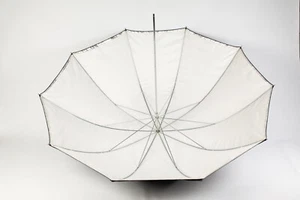 Bowens (Genuine) Silver/White 35 Inch / 90cm Flash Brolly - Convertible - VGC. - Picture 1 of 6
