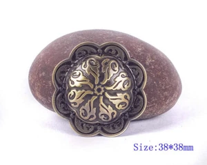 5pc 38*38MM Gothic Celtic Engraved Flower Antique Brass Nickel Conchos Screwback - Picture 1 of 10