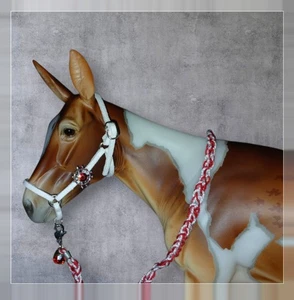 No Model Breyer horse custom CHRISTMAS Halter And Lead Red Decorative  - Picture 1 of 1