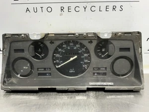 1983-1986 NISSAN 720 Z24 PICKUP SPEED INSTRUMENT GAUGE CLUSTER OEM 257k - Picture 1 of 10