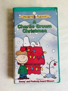 Peanuts Classic A Charlie Brown Christmas VHS Video Tape Snoopy Clamshell Case - Picture 1 of 3