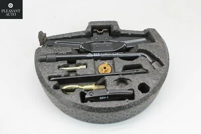 97-06 Jaguar X100 XK8 XKR Kit de herramientas de emergencia para maletero Llave de gato de elevación Espuma OEM Foto 1 de 4