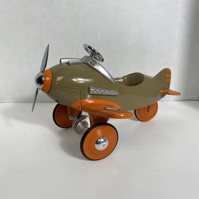 Coche a pedales Xonex 1992 Spitfire Plane Die Cast escala 1:3 edición limitada Foto 1 de 4