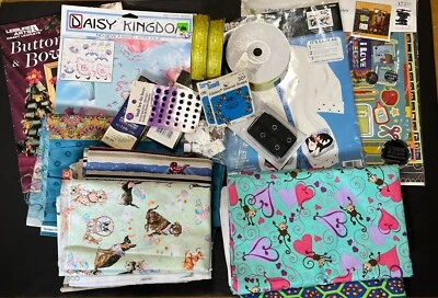 Grande Lote de Tecido para Artesanato Fita Noções Padrões Vovó Core Snaps Fita Viés - Imagem 1 de 4