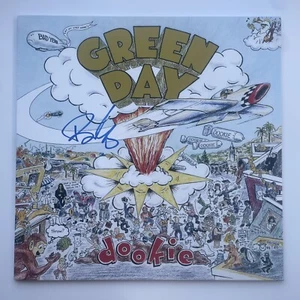 SIGNED BILLY JOE ARMSTRONG GREEN DAY DOOKIE VINYL ALBUM RARE AUTHENTIC PROOF - Picture 1 of 1
