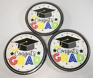 Graduation Paper Plates 3 Pack, 36 Plates Total, 8.625 in Diameter Congrats Grad - Picture 1 of 7