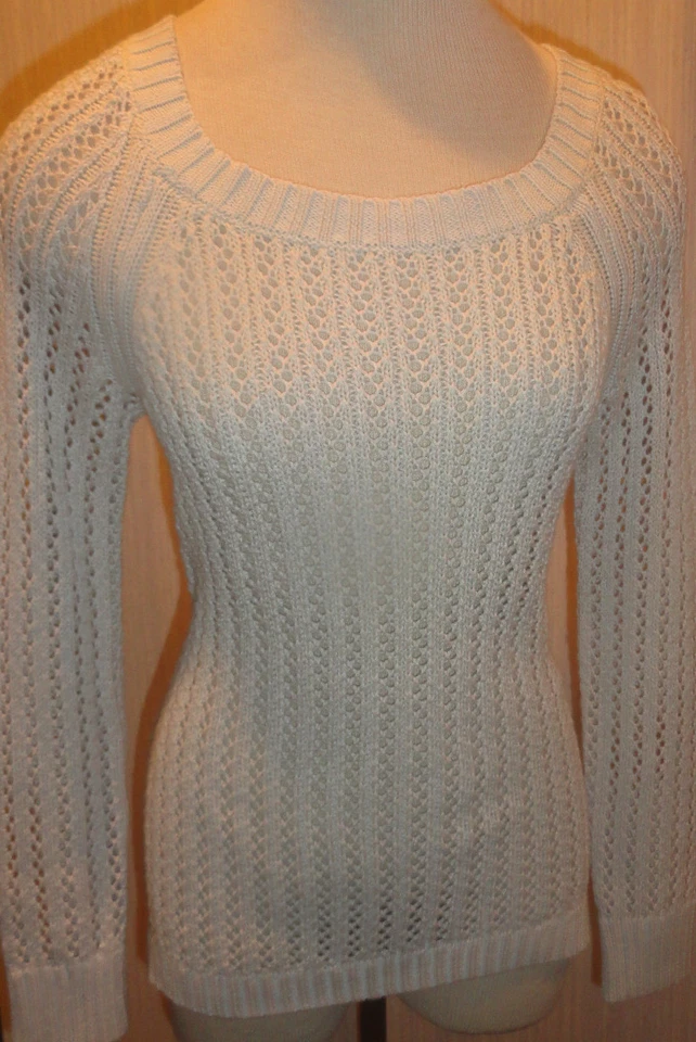 Suéter Top Damas Daisy Fuentes Beige Latte Manga Larga Talla XS Foto 1 de 1