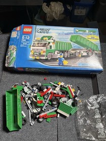 lego city 7998 heavy hauler parts and box - Not complete