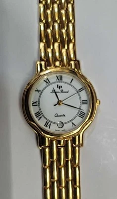 Reloj Lucien Piccard chapado en oro de 18 quilates para dama 30 mm, día, pulsera chapada en oro. Foto 1 de 4