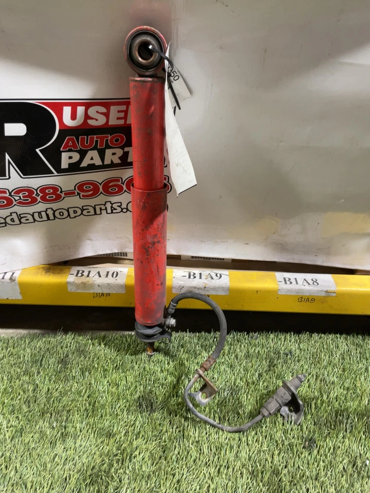 ✅ MUELLE NEUMÁTICO HELICOIDAL TOYOTA 4RUNNER 2024 OEM Foto 1 de 2