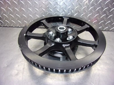 766 A YAMAHA BOLT XVS 950 2015 OEM PIÑÓN TRASERO CORREA DE CONDUCTOR PIÑÓN Foto 1 de 4