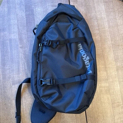 Patagonia Atom 8L Black Sling Crossbody Bag Fall ‘24 A5 - Image 1 of 4