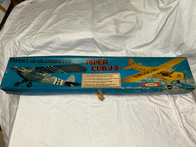 Svenson 1:6 Piper Cub J-3 / Piper L-4B Grashopper in OVP (2 Modellbauvarianten) - Bild 1 von 4