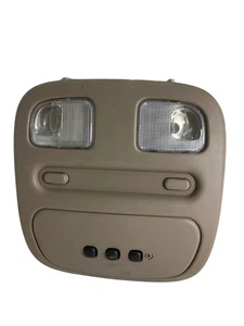 Interior Light BUICK LESABRE 00 25661724 - Picture 1 of 8