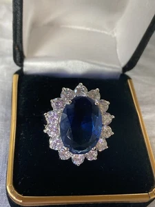 Kenneth Jay Lane KJL Princess Diana Simulated Oval Sapphire Ring Size 8.25 - Picture 1 of 9