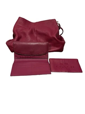 热卖 粉色 蔻驰 钱包 全尺寸 大号 单肩包 带钱包和格子夹 — 第 1/4 张图片