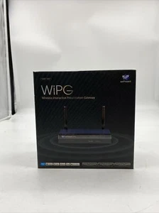 WePresent WiPG-1500 Wireless Interactive Presentation Gateway Open Box - Picture 1 of 8