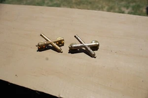 WWII US Army field Artillery Officer US collar Insignia Pin Cannons - Picture 1 of 3
