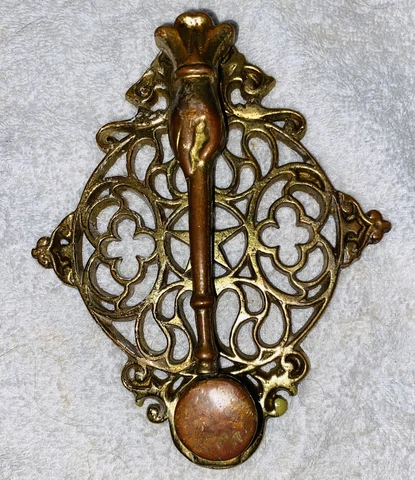 Vtge Unique Architectural Brass/Bronz Hand W/5 fingers/Hand & Star Door Knocker Cover