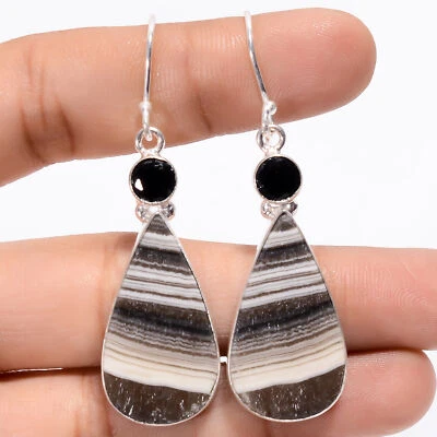 天然方解石尖晶石 925 银手工吊坠耳环 2.2 英寸 ARE3101 — 第 1/3 张图片